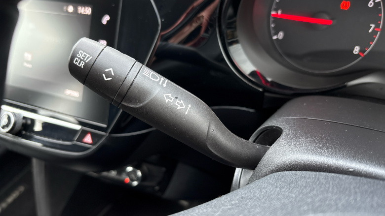 Vauxhall Corsa 1.2 SE 5dr Petrol Hatchback